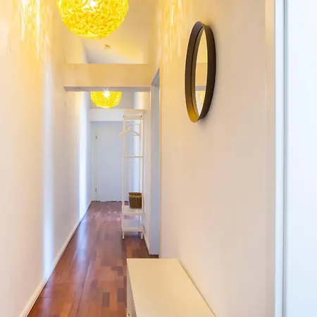 Rosenthaler Calling - Rooftop Apartment+a/c